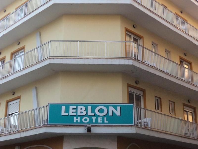 אל ארנל Hotel Leblon מראה חיצוני תמונה